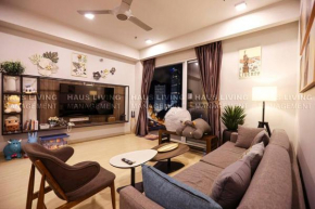 Haus living Penthouse with Balcony
